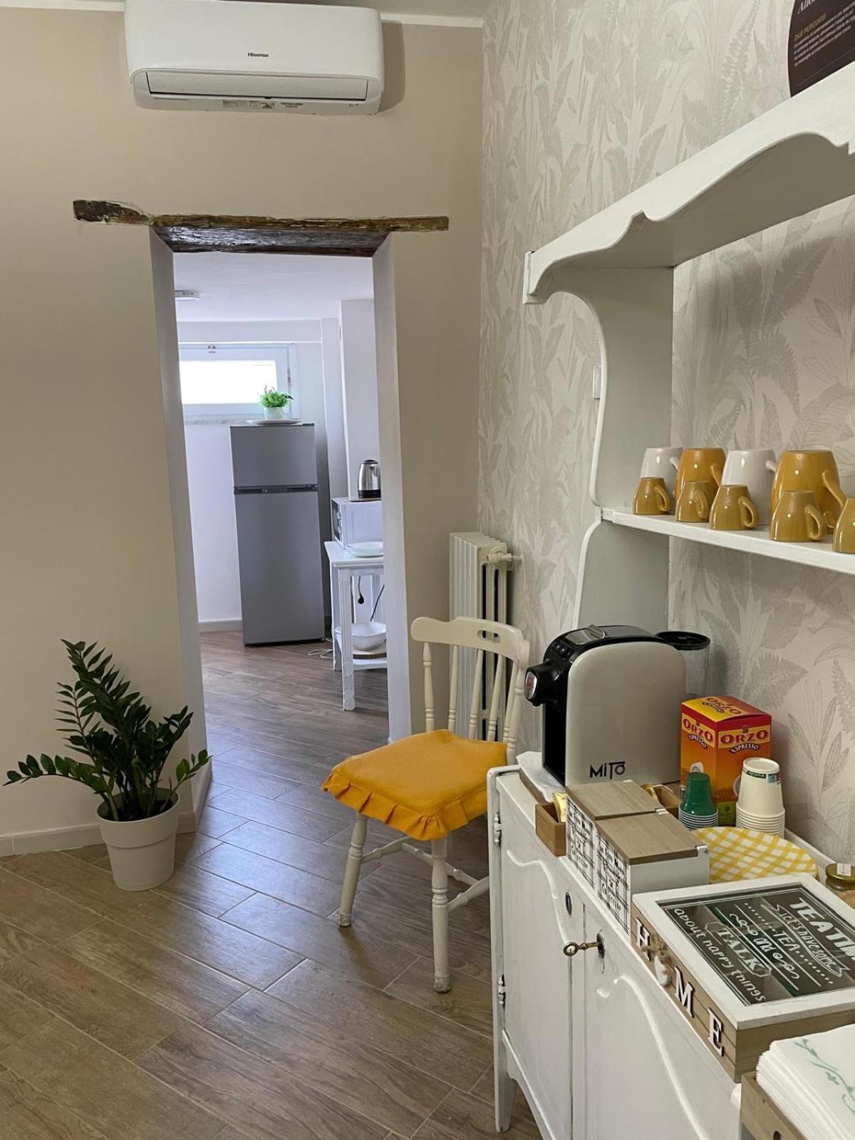 Goti Rooms B&B SantʼAgata deʼ Goti Esterno foto